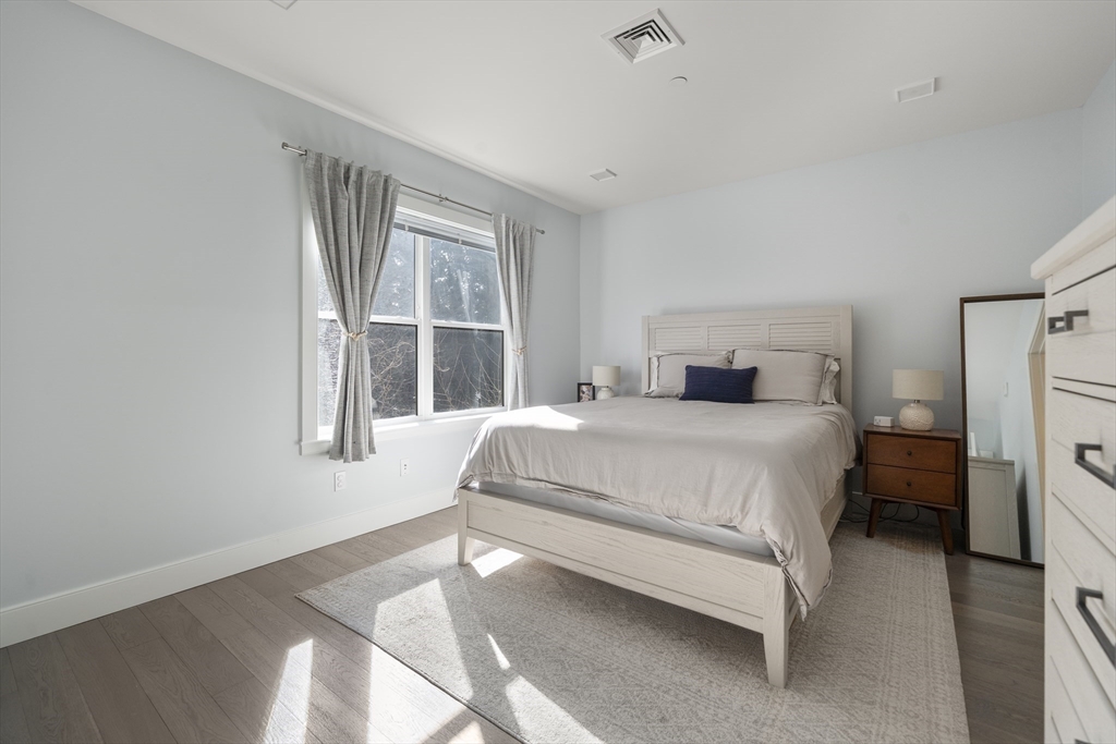 320 Maverick Street, Unit 209 Boston, MA 02128 - Photo 10 of 26