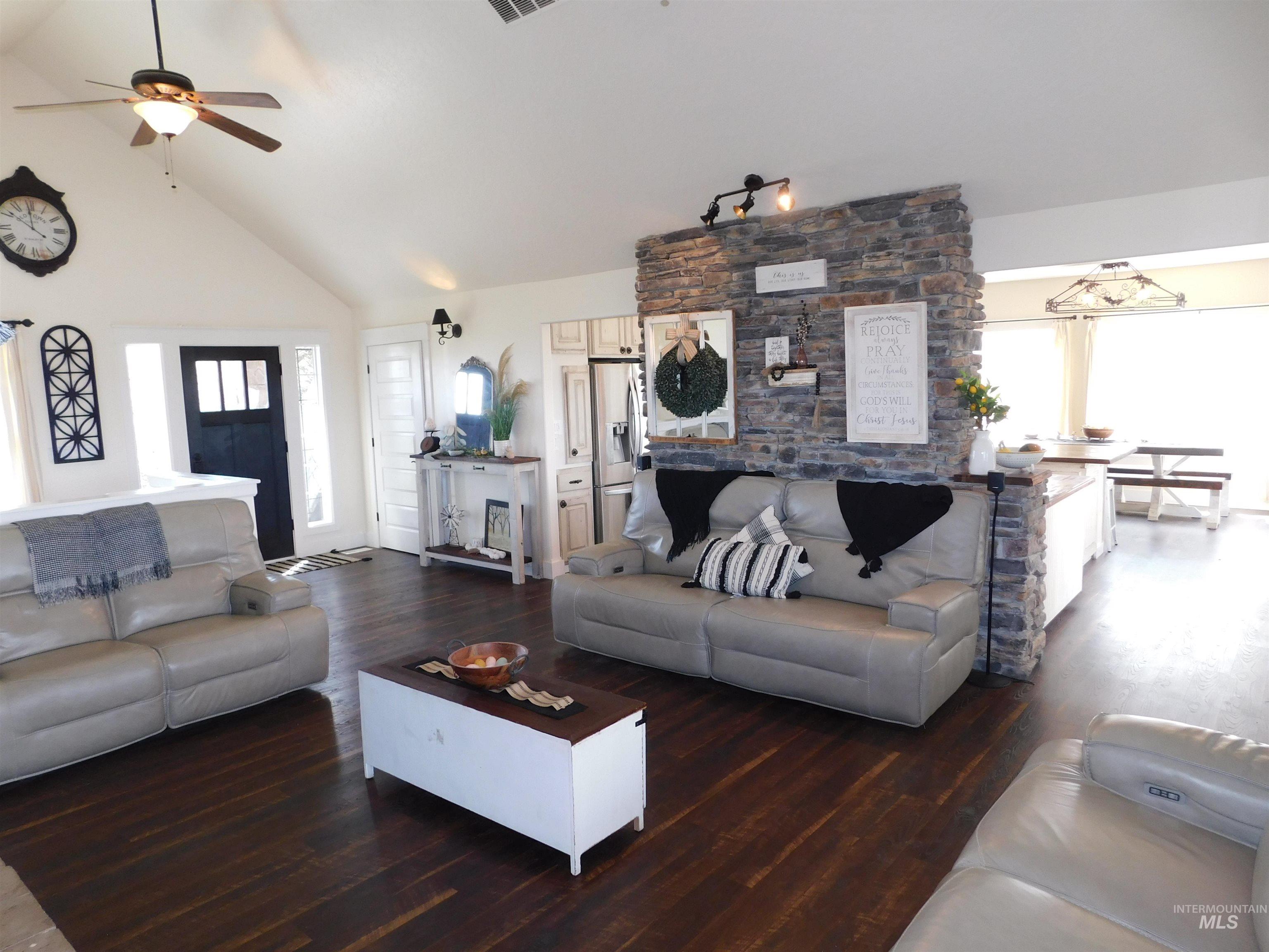 4243 Homestead Road Homedale, ID 83628 - Photo 12 of 50