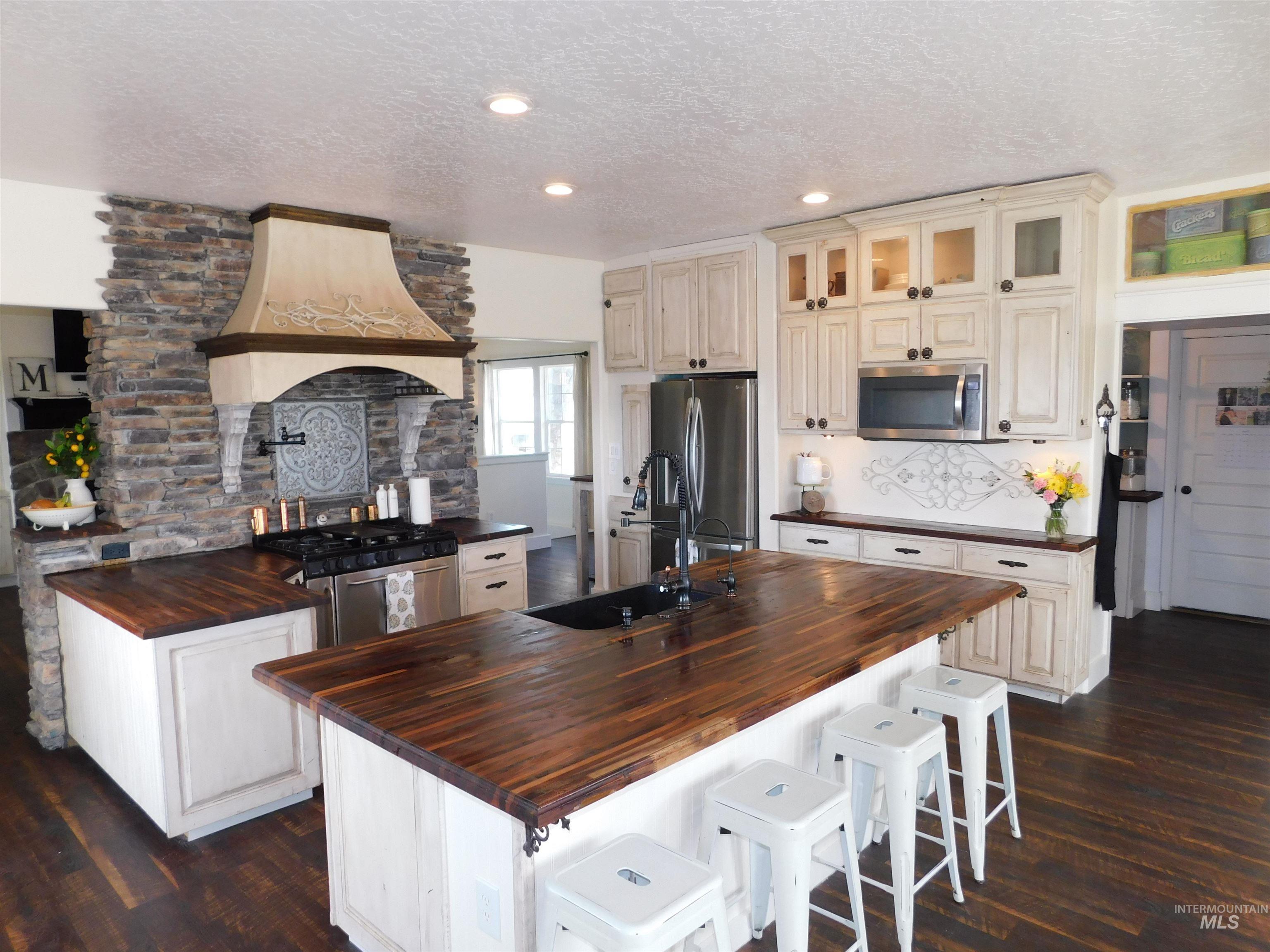 4243 Homestead Road Homedale, ID 83628 - Photo 13 of 50