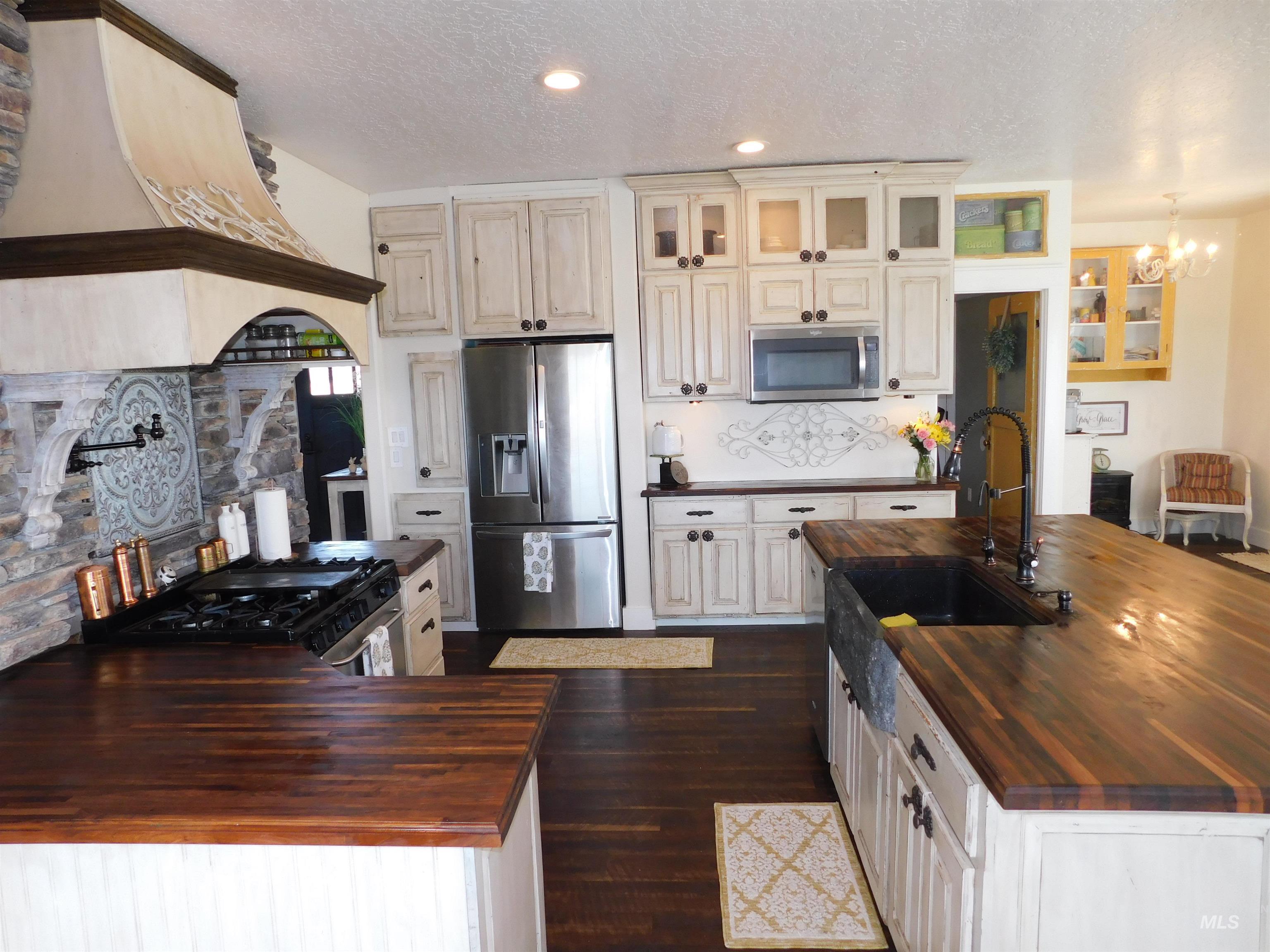 4243 Homestead Road Homedale, ID 83628 - Photo 15 of 50