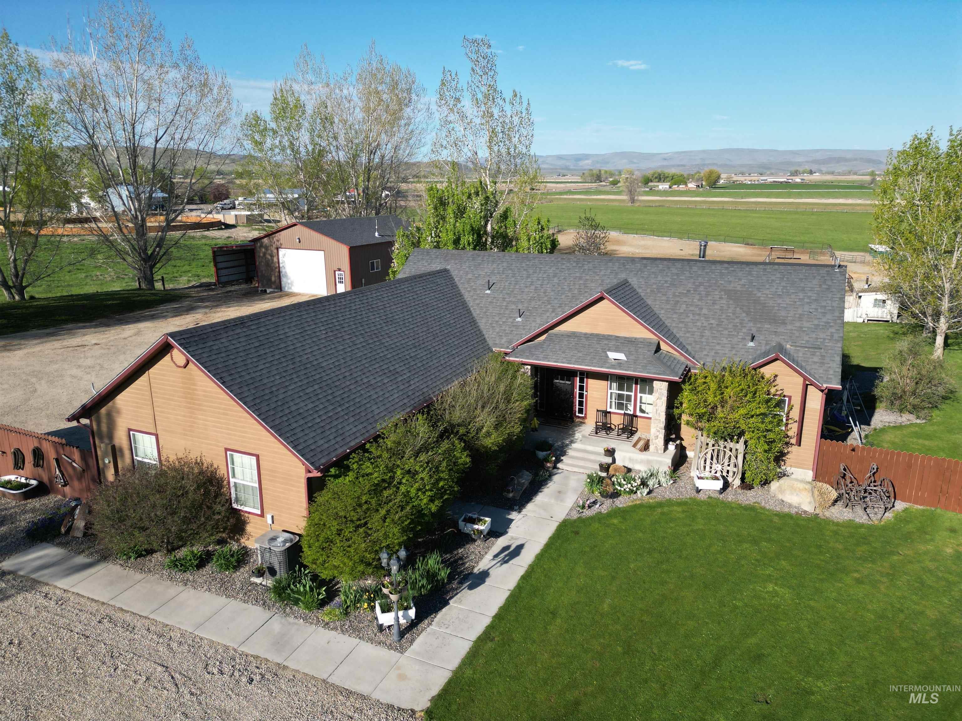 4243 Homestead Road Homedale, ID 83628 - Photo 4 of 50 Drone / aerial view of mountains
