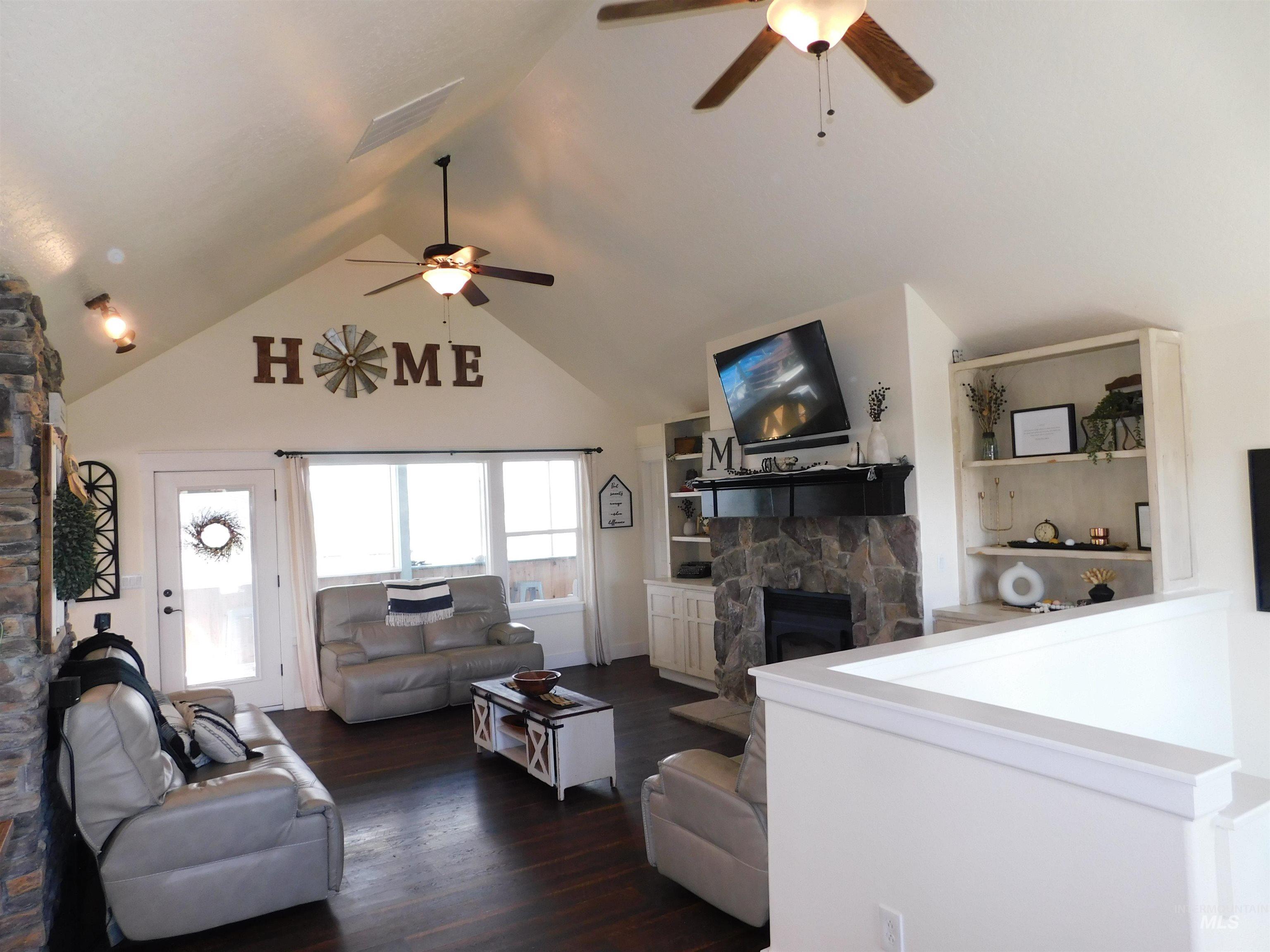 4243 Homestead Road Homedale, ID 83628 - Photo 8 of 50