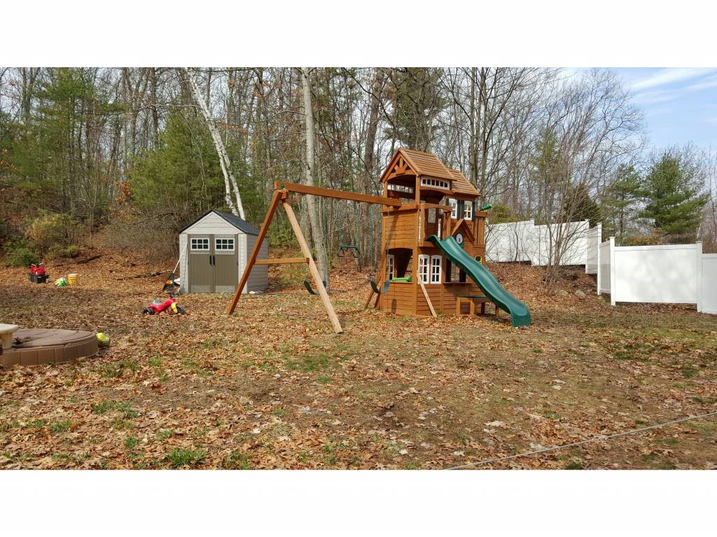 67 Old Derry Road Londonderry, NH 03053 - Photo 19 of 30