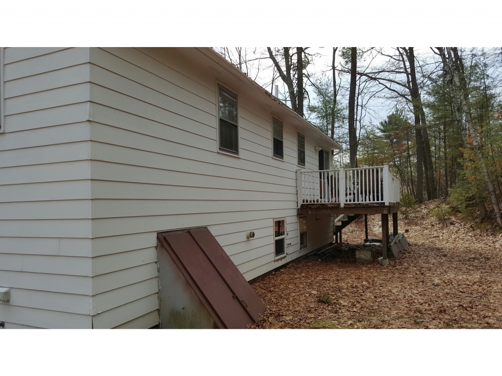 67 Old Derry Road Londonderry, NH 03053 - Photo 21 of 30