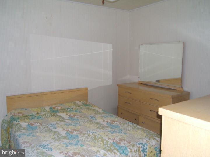 15130 Carter Road Philadelphia, PA 19116 - Photo 11 of 16 Bedroom 2