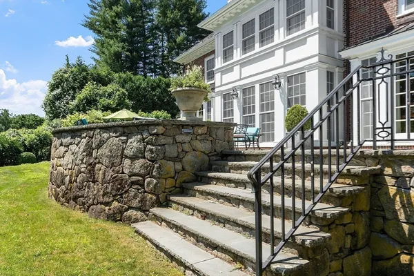 a view of building with garden