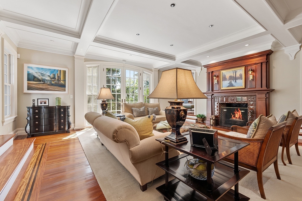 29 Willard Common Concord, MA 01742 - Photo 5 of 42
