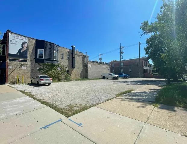 $625,000 | 3659 West Irving Park Road, Chicago, IL 60618
