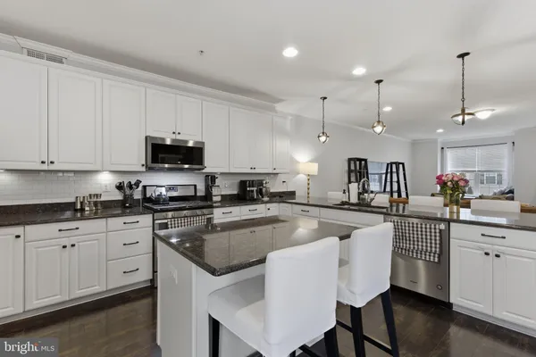 $3,500 | 7722 Dagny Way, Elkridge, MD 21075