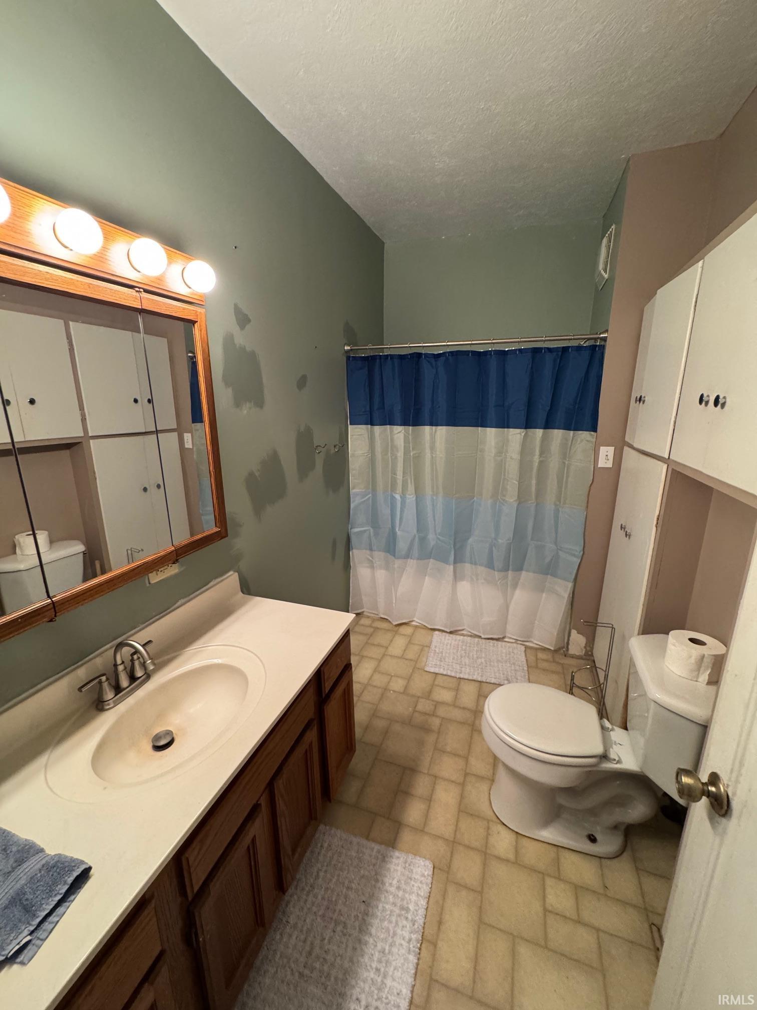 1209 Madison Street Rochester, IN 46975 - Photo 9 of 12 Gallery Image 9