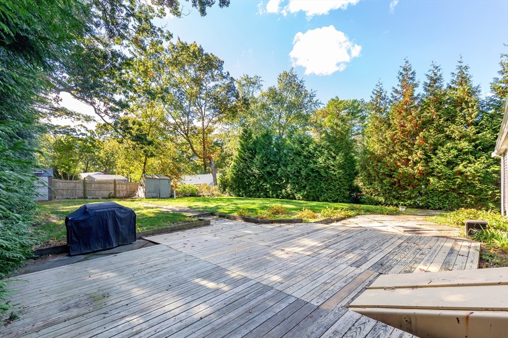 971 State Road Plymouth, MA 02360 - Photo 6 of 42 Gallery Image 6