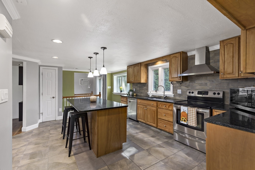 971 State Road Plymouth, MA 02360 - Photo 8 of 42 Gallery Image 8