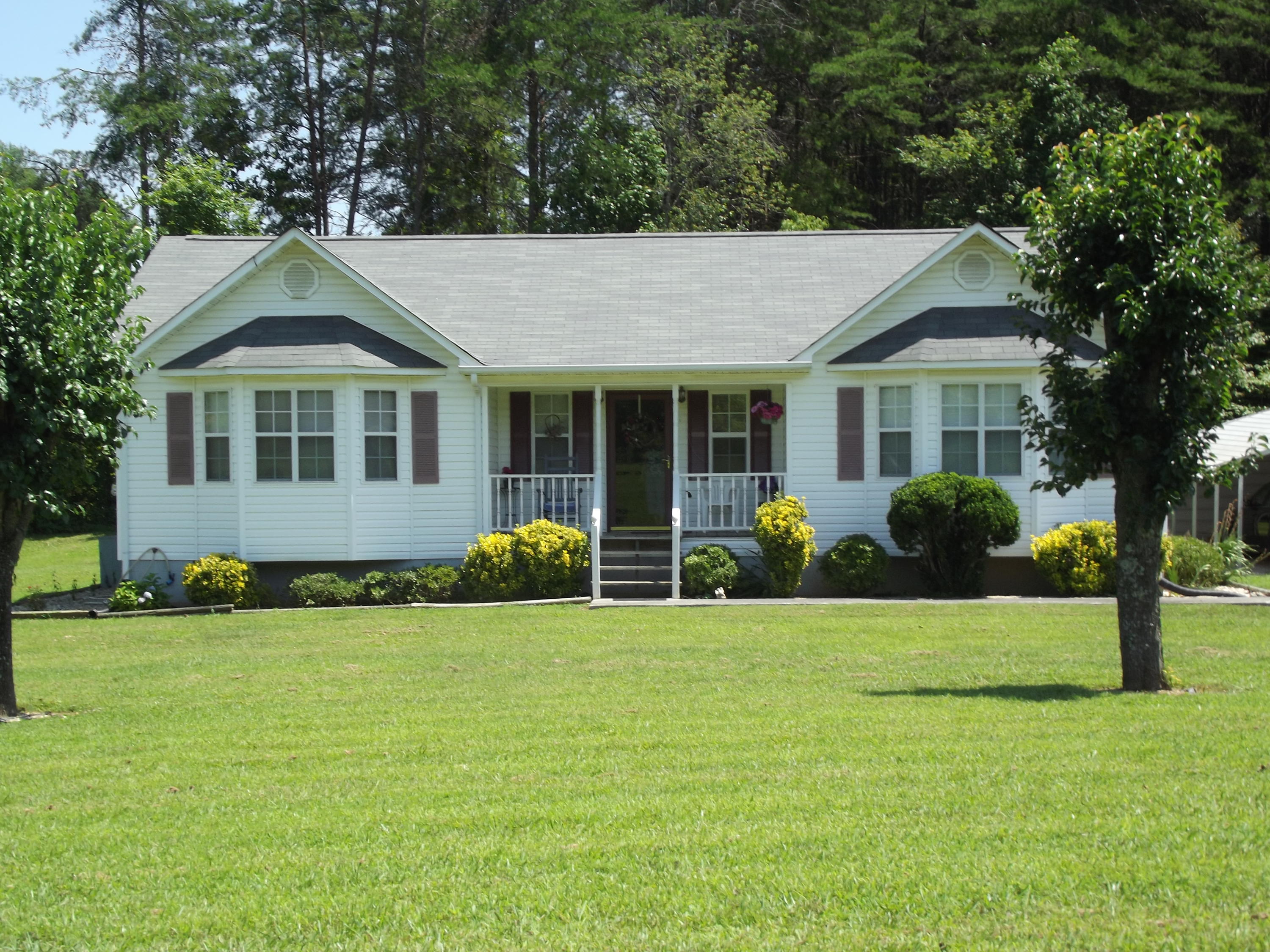 588 Bethlehem Road Madisonville, TN 37354 - Photo 1 of 12 Main photo1