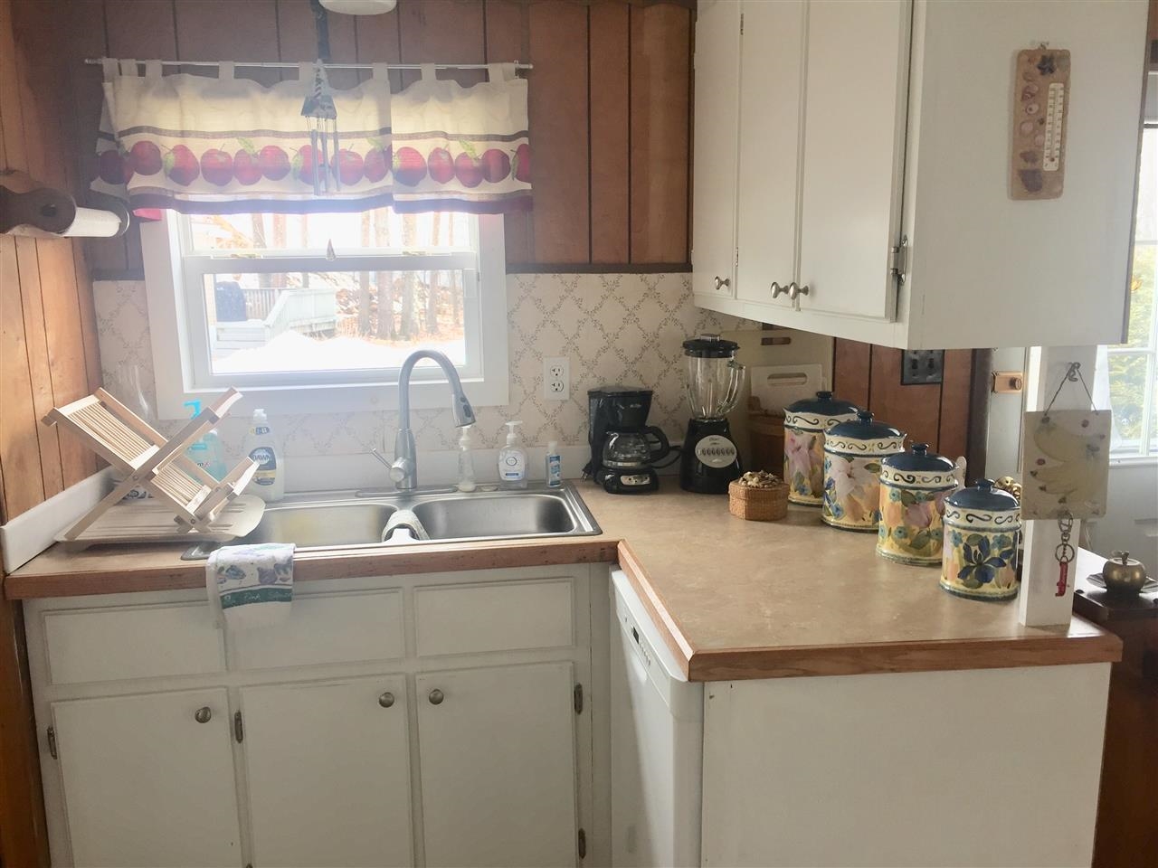 417 Middle Road, Unit D Dover, NH 03820 - Photo 3 of 17 Gallery Image 3