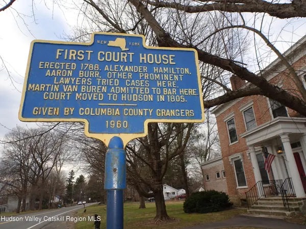 $1,450 | 5 Old Lane, Unit MEWS A, Claverack, NY 12534