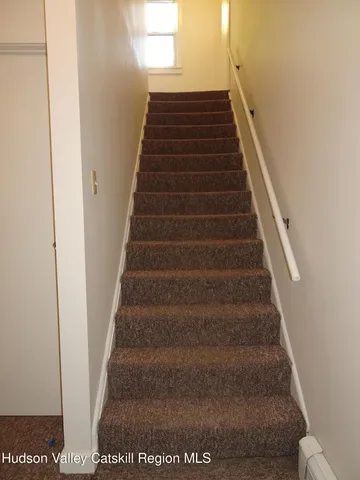 $1,450 | 5 Old Lane, Unit MEWS A, Claverack, NY 12534