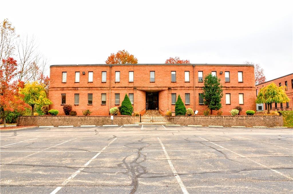 2550 Boyce Plaza Road Pittsburgh, PA 15241 - Photo 5 of 21 a front view of a building