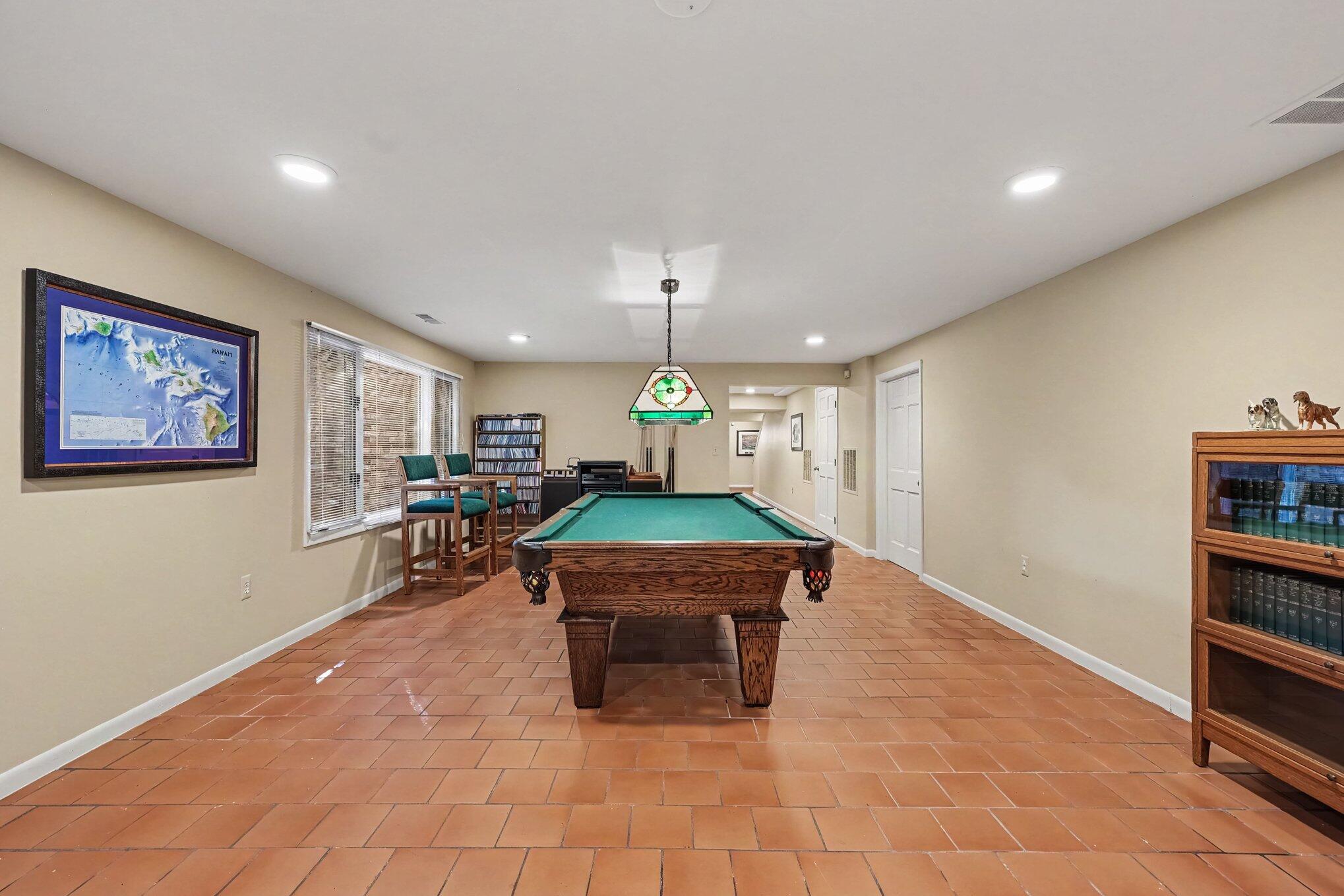 2514 Hawthorne Road Ann Arbor, MI 48104 - Photo 57 of 86 060_file_2105