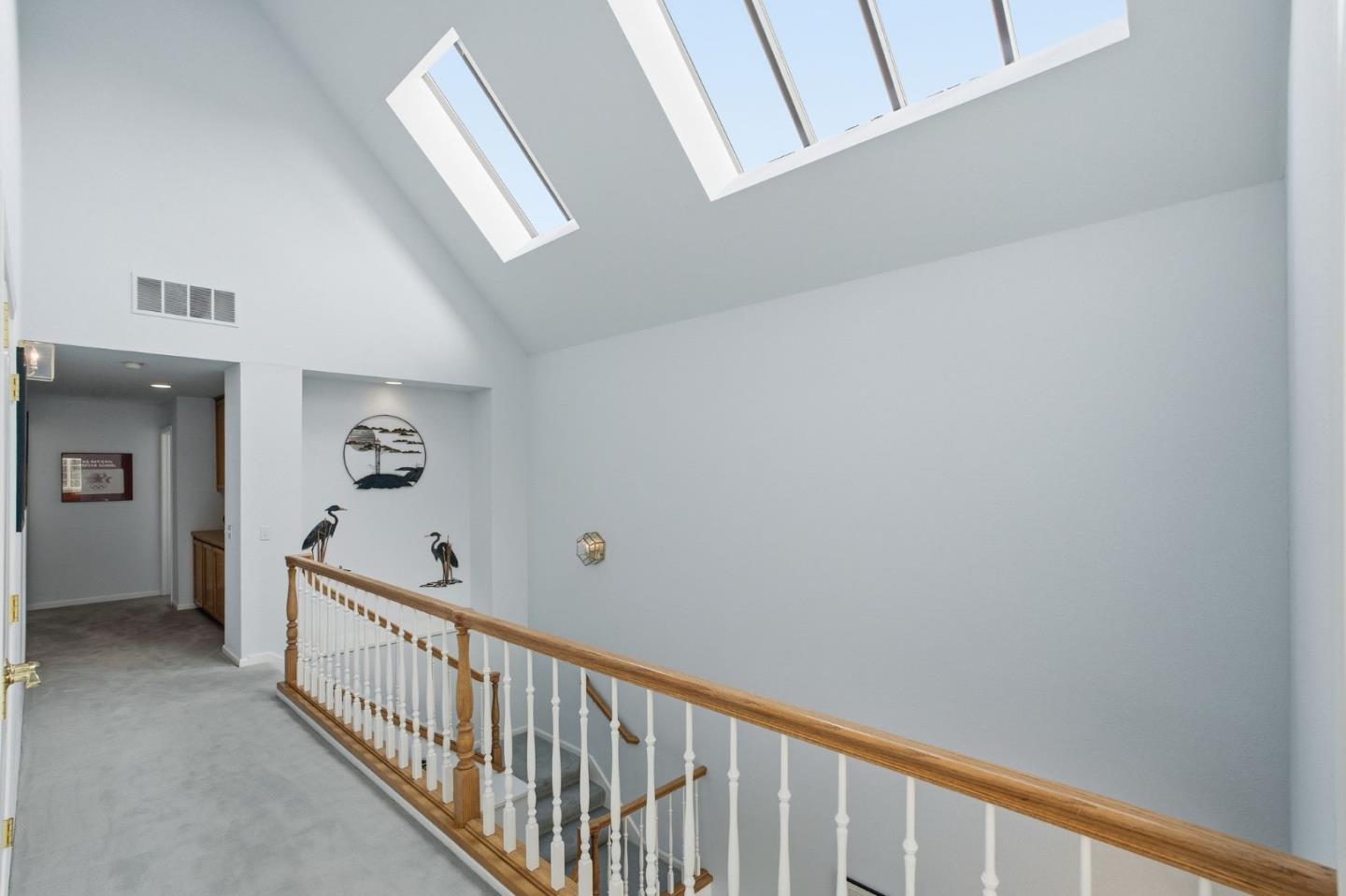 25 Merion Road Half Moon Bay, CA 94019 - Photo 46 of 72 a view of a hallway with windows