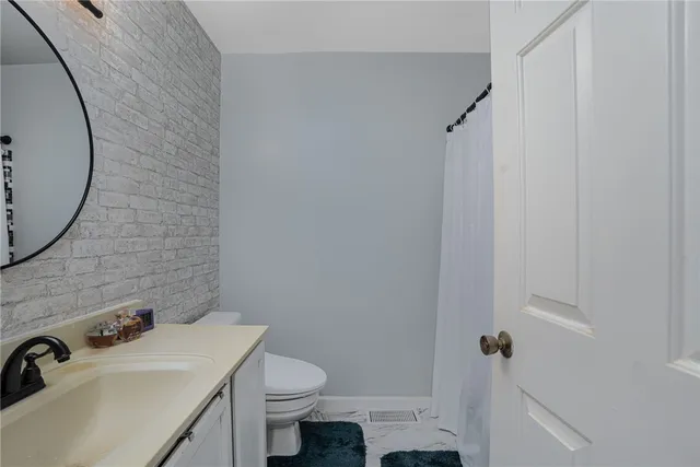 $2,500 | 3524 West Shore Road, Unit 505, Warwick, RI 02886