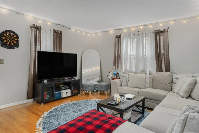 $2,500 | 3524 West Shore Road, Unit 505, Warwick, RI 02886