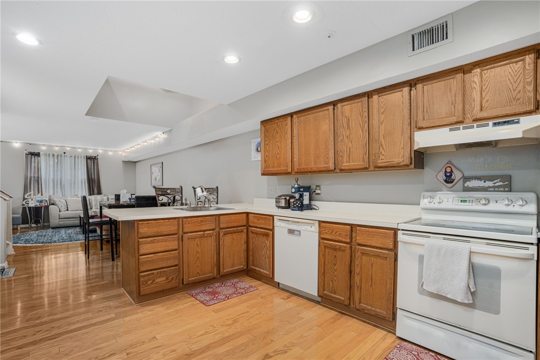 3524 West Shore Road, Unit 505 Warwick, RI 02886 - Photo 9 of 21