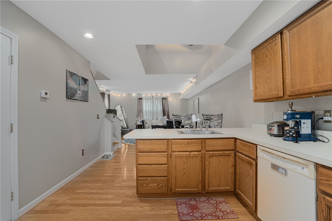 3524 West Shore Road, Unit 505 Warwick, RI 02886 - Photo 10 of 21