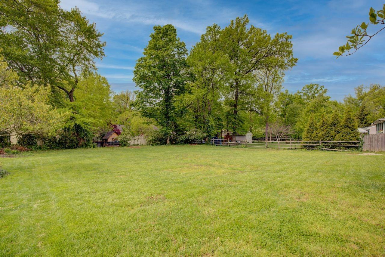 327 Fleming Road Wyoming, OH 45215 - Photo 31 of 31