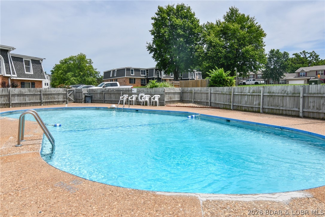 1118 Passover Road, Unit E216 Osage Beach, MO 65065 - Photo 21 of 31 Community pool