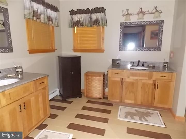 222 Springfield Meeting House Road Wrightstown, NJ 08562 - Photo 8 of 20