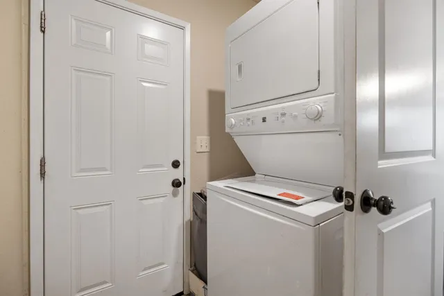 $398,000 | 1015 Geary Avenue, Sanger, CA 93657