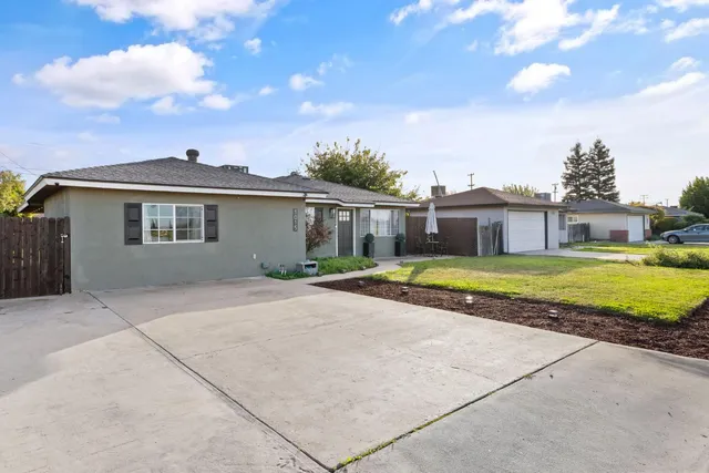 $398,000 | 1015 Geary Avenue, Sanger, CA 93657