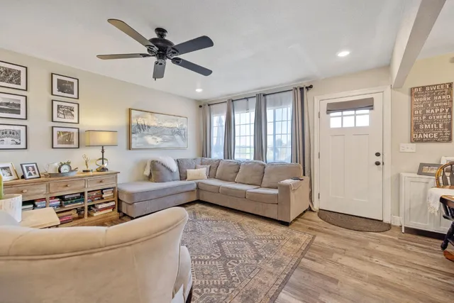 $398,000 | 1015 Geary Avenue, Sanger, CA 93657