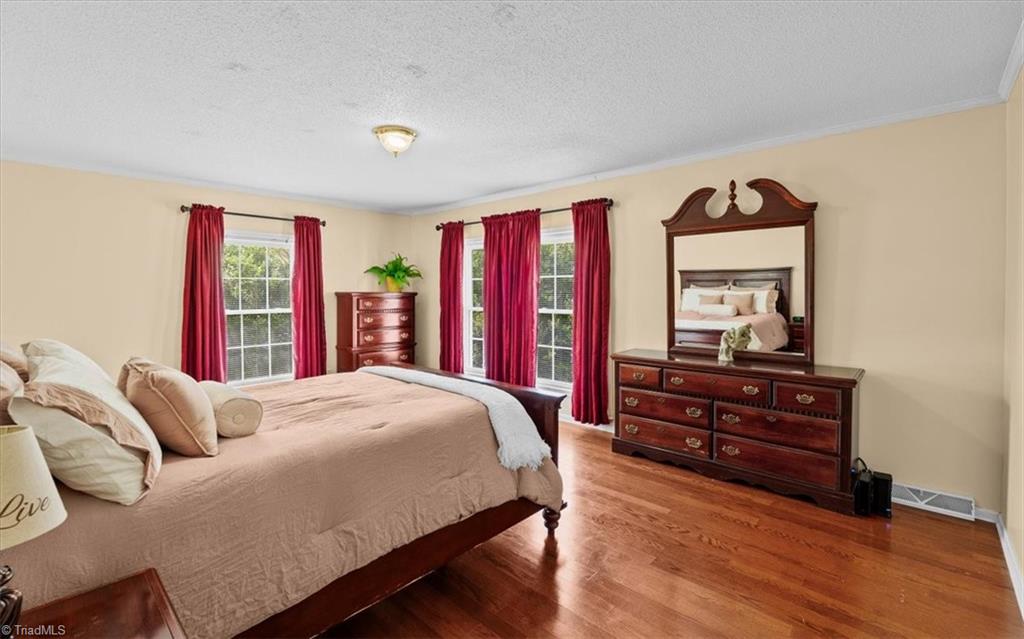 9825 Cherry Grove Road Reidsville, NC 27320 - Photo 11 of 49 PRIMARY SUITE~