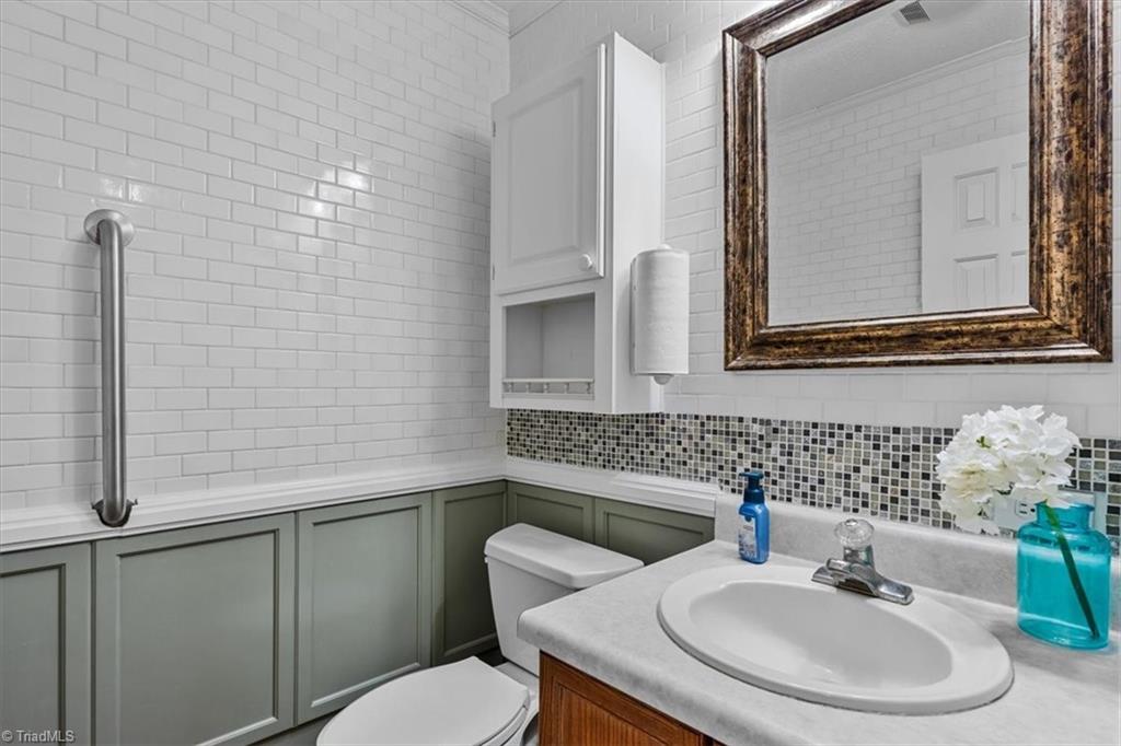 9825 Cherry Grove Road Reidsville, NC 27320 - Photo 19 of 49 POWDER ROOM