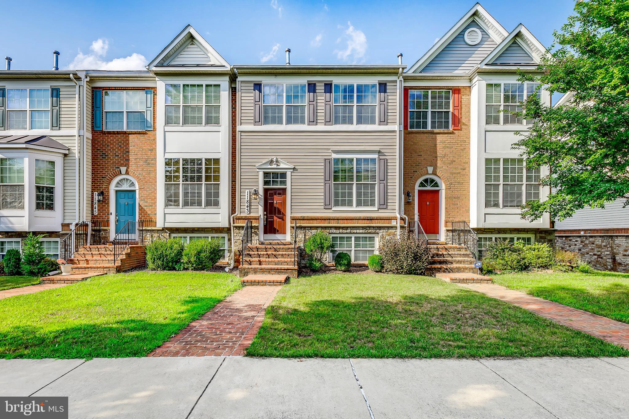 11843 Skylark Road Clarksburg, MD 20871 - Photo 1 of 34 Front-Main