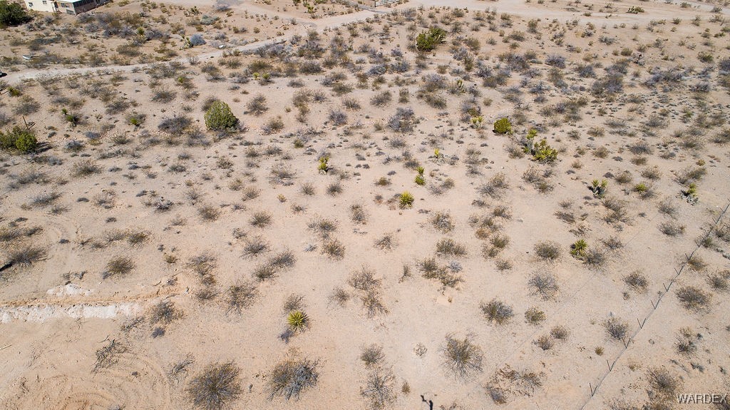 1534 Greer Road Golden Valley, AZ 86413 - Photo 3 of 16