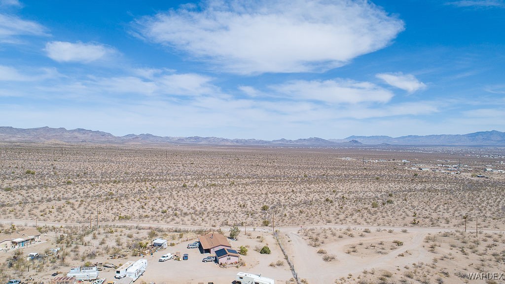 1534 Greer Road Golden Valley, AZ 86413 - Photo 9 of 16 a view of an ocean beach and a mountain