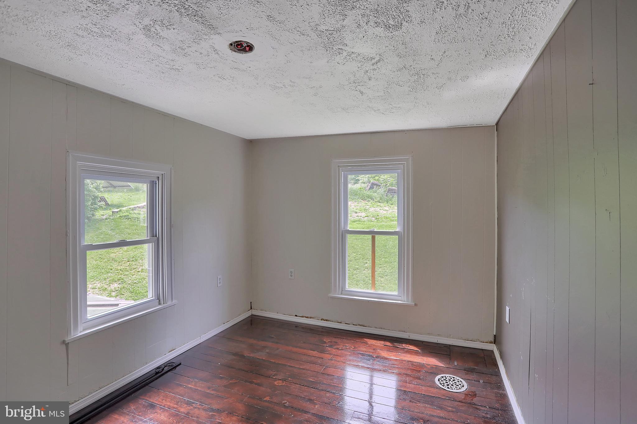 810 Cemetery Road Newport, PA 17074 - Photo 20 of 65 Gallery Image 20