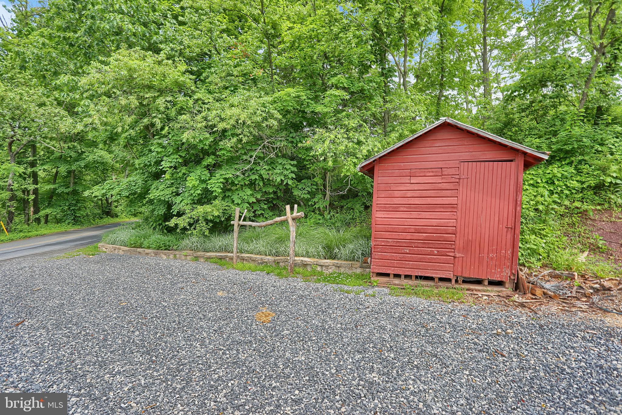 810 Cemetery Road Newport, PA 17074 - Photo 41 of 65 Gallery Image 41