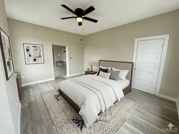 $925 | 2141 Edison Avenue, Granite City, IL 62040