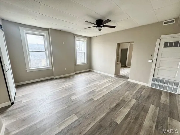 $925 | 2141 Edison Avenue, Granite City, IL 62040