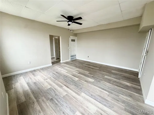 $925 | 2141 Edison Avenue, Granite City, IL 62040