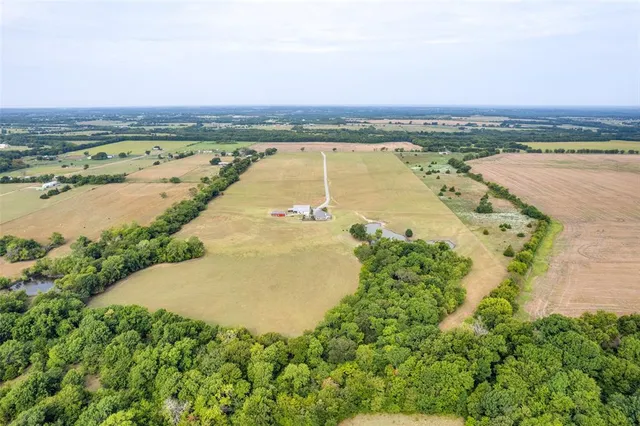 $1,250,000 | 1400 Sears Road, Bells, TX 75414