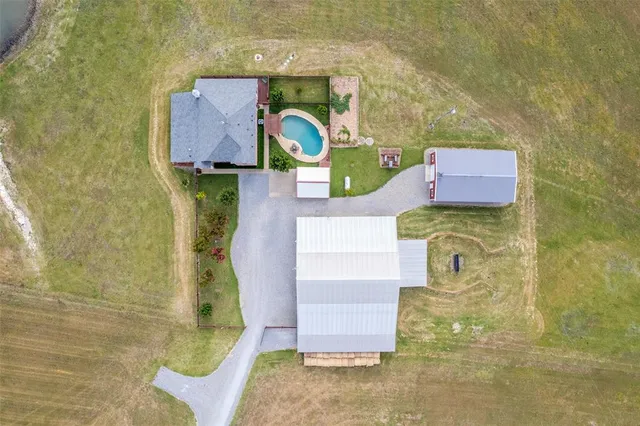 $1,250,000 | 1400 Sears Road, Bells, TX 75414