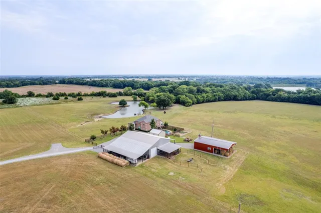 $1,250,000 | 1400 Sears Road, Bells, TX 75414