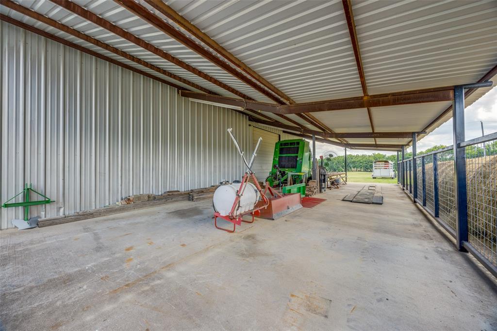 1400 Sears Road Bells, TX 75414 - Photo 8 of 38