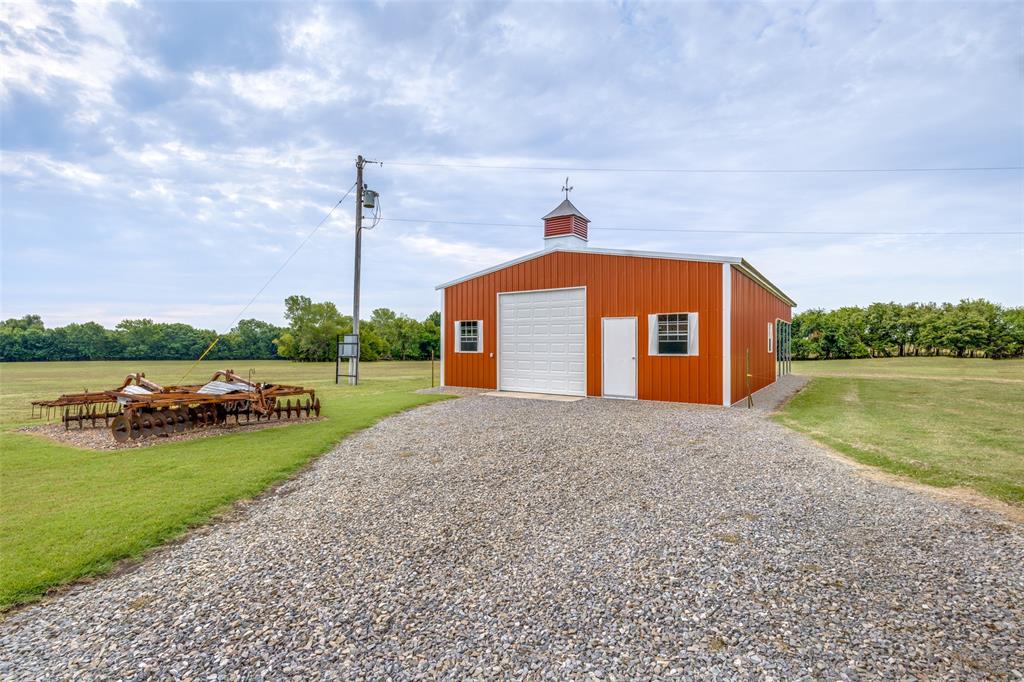 1400 Sears Road Bells, TX 75414 - Photo 10 of 38