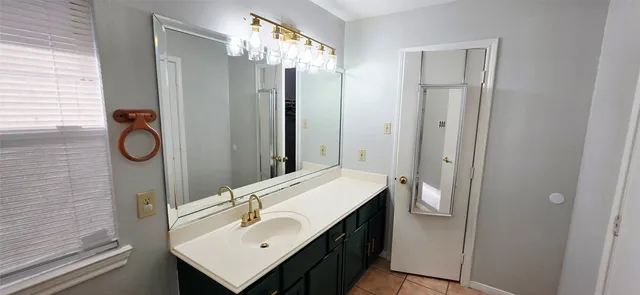 $1,800 | 4711 Stonebridge Street, Baytown, TX 77521