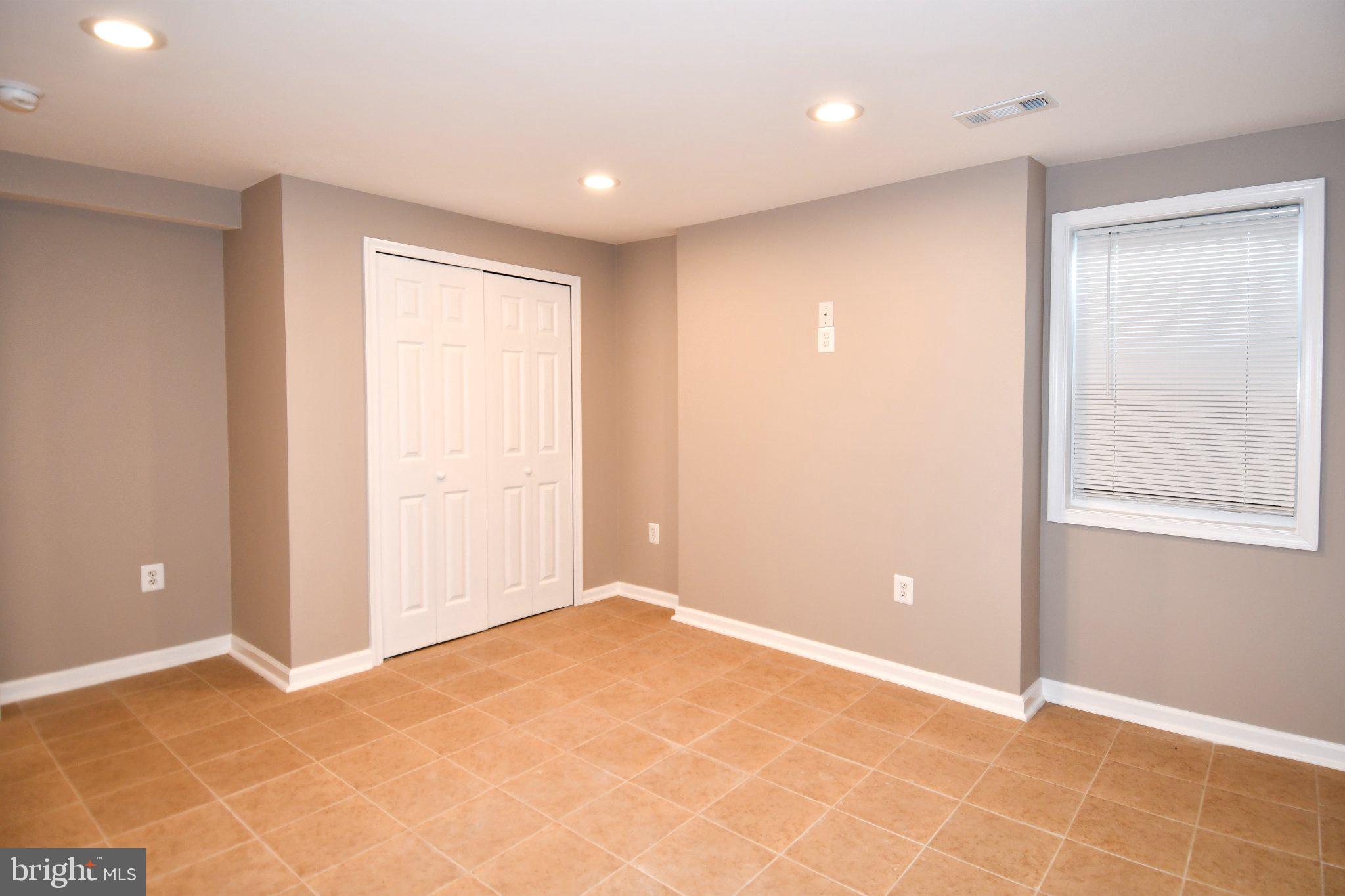 5301 Tilden Road Bladensburg, MD 20710 - Photo 38 of 45 Versatile space ready for your vision.